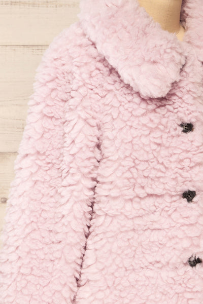 Coldfield Fuzzy Button-Up Teddy Coat | La petite garçonne side close-up
