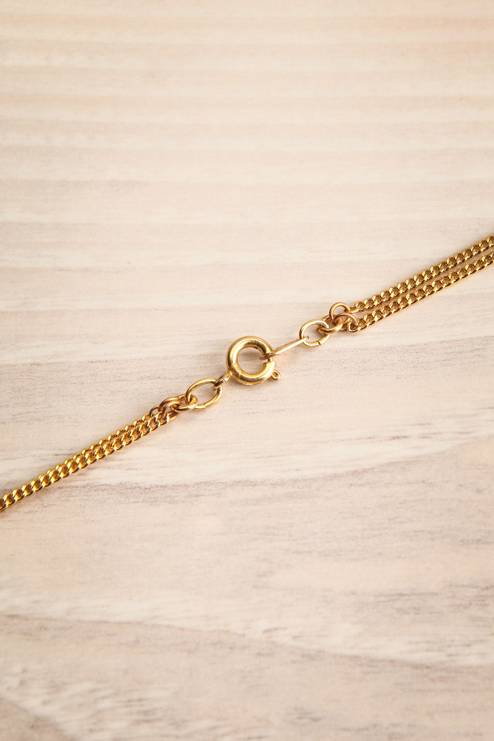 Coleen Moore Golden & Black Pendant Necklace | Boutique 1861 5