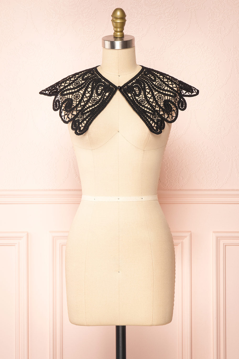 Colne Black Detachable Openwork Lace Collar | Boutique 1861 front view 