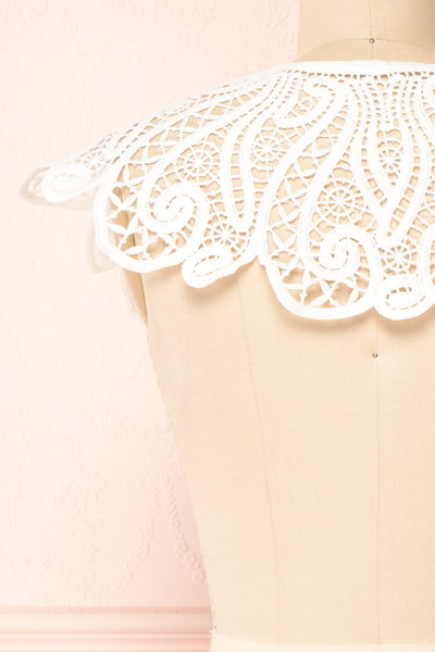 Colne White Detachable Openwork Lace Collar | Boutique 1861 back close-up