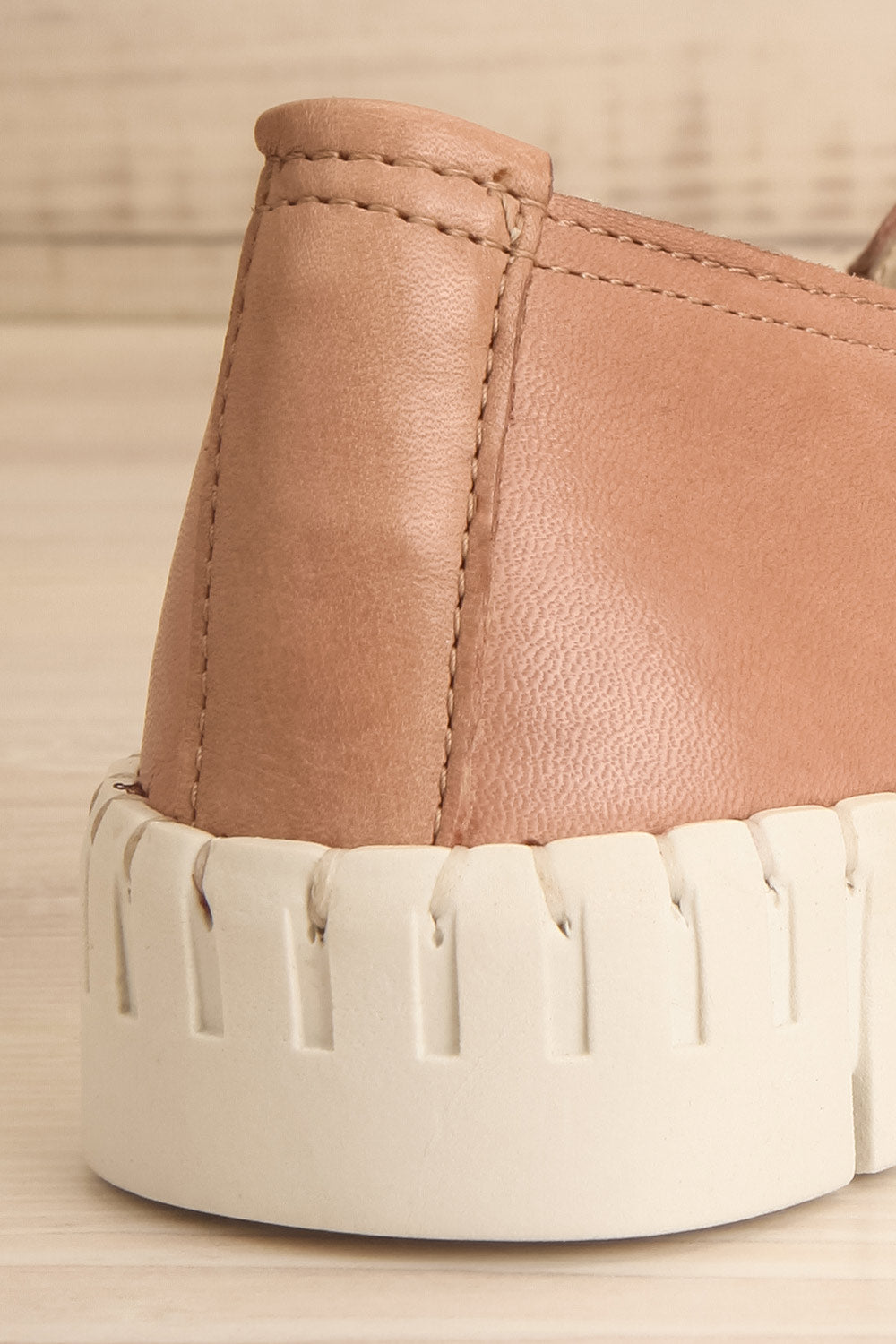 Columba Round-Toe Slip On Leather Shoes | La petite garçonne back close-up