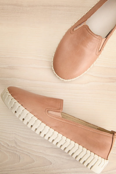 Columba Round-Toe Slip On Leather Shoes | La petite garçonne flat view