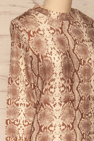 Coswig Brun Brown Snake Pattern Long Sleeved Top | La Petite Garçonne side close-up