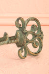 Crochet Sillon Vert - Green cast iron-look key-shaped hook 2