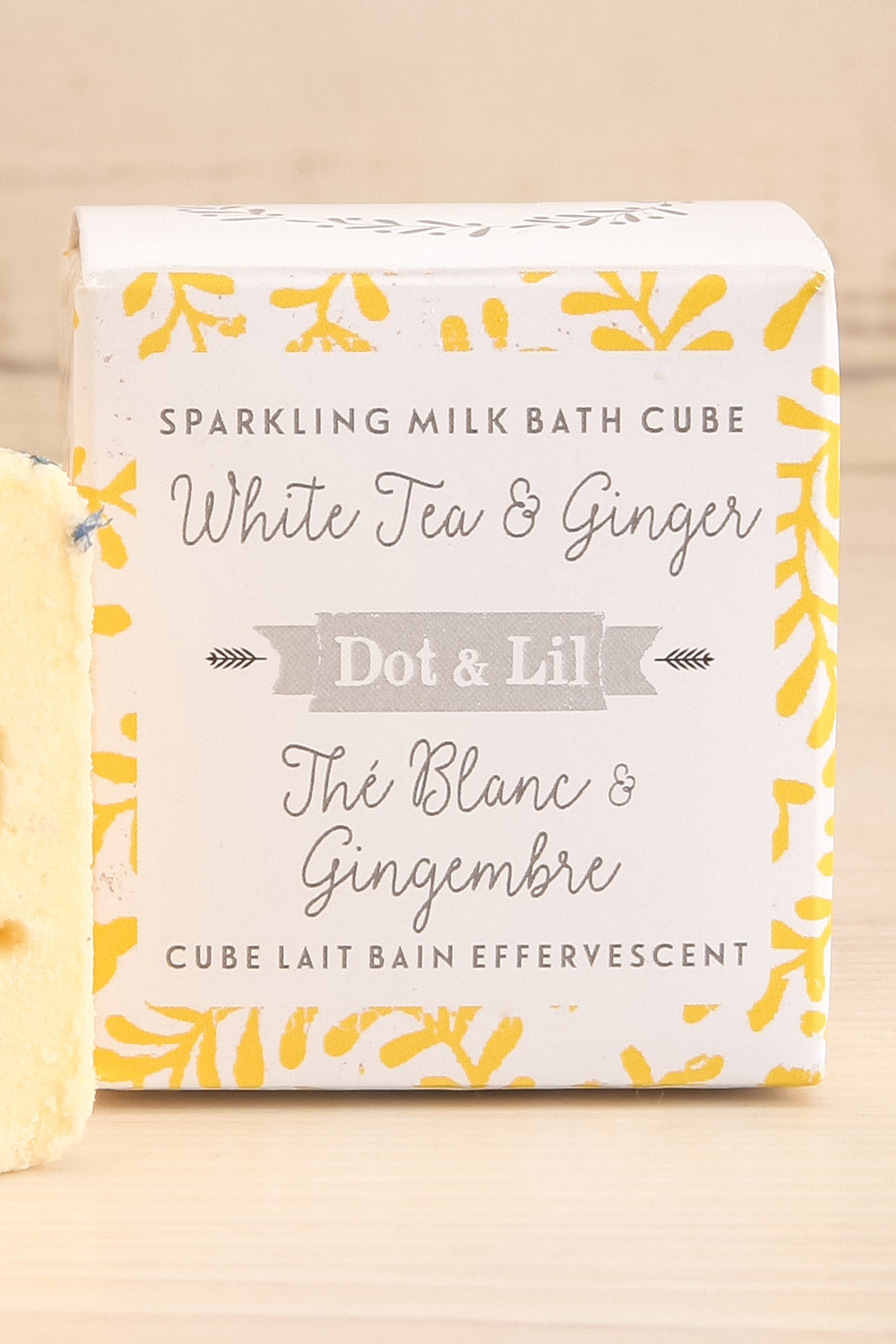 Cube Lait de Bain The Blanc Gingembre Milk Bath | La petite garçonne front close-up