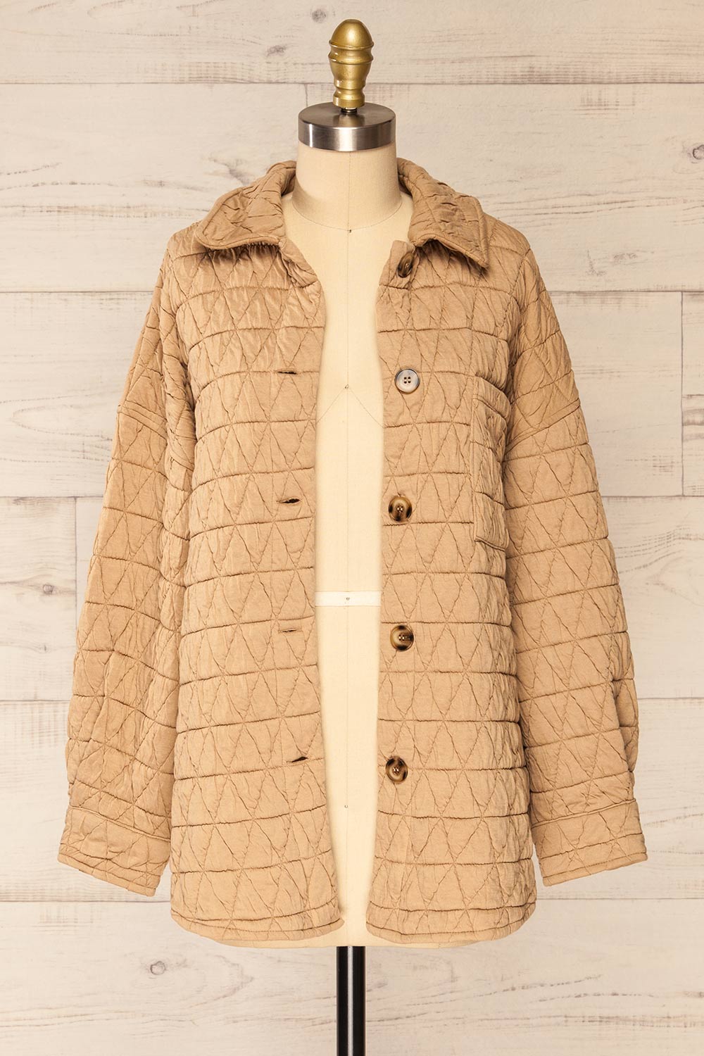 Cugas Beige Oversized Quilted Shacket | La petite garçonne open view