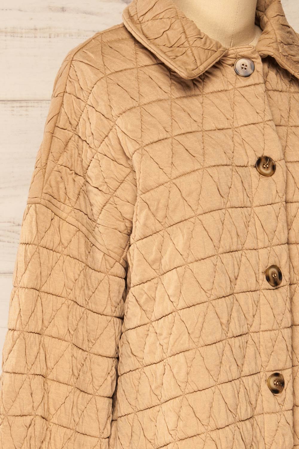 Cugas Beige Oversized Quilted Shacket | La petite garçonne side close-up