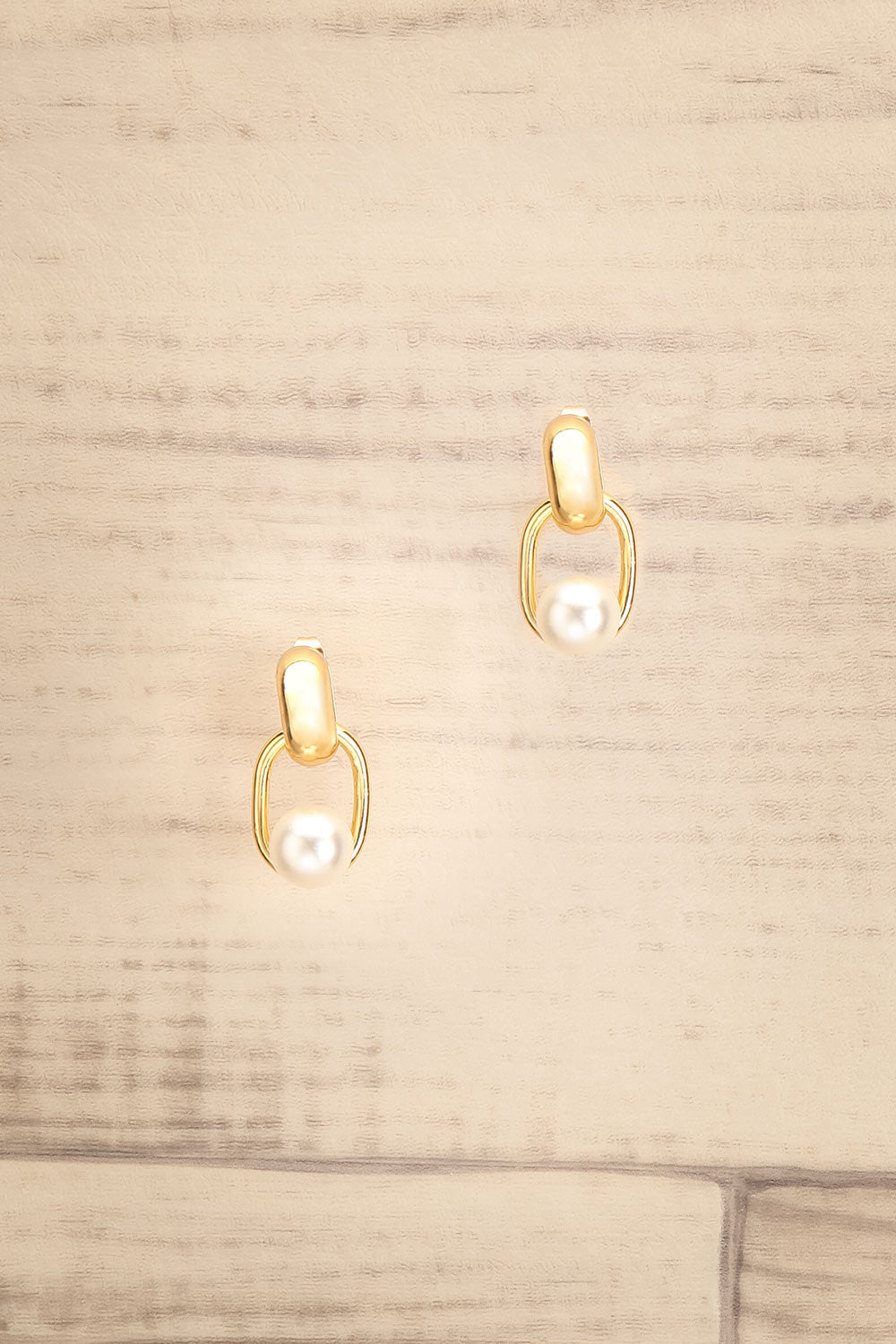 Cypres de Provence Gold Earrings w/ Pearl | La petite garçonne