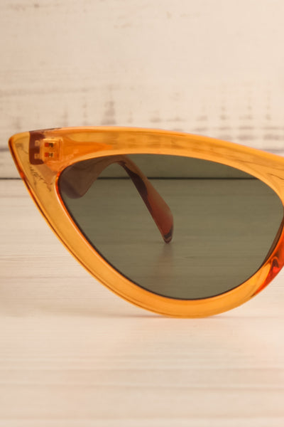 Czempin Orange Cat-Eye Sunglasses | La Petite Garçonne 6