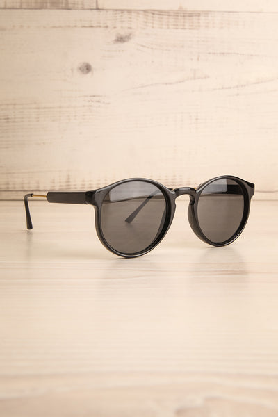 Dabie Gold & Black Wayfarer Sunglasses | La Petite Garçonne 3