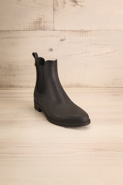Dartford Black Chelsea Rain Boots | La Petite Garçonne Chpt. 2 3