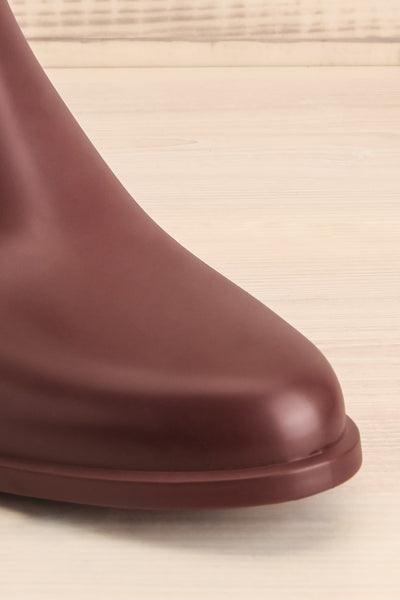 Dartford Burgundy Chelsea Rain Boots | La Petite Garçonne Chpt. 2 4