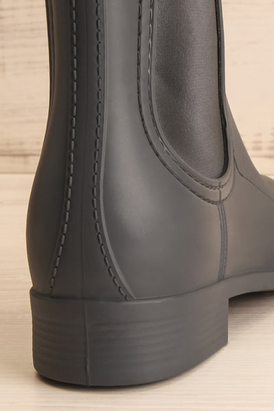 Dartford Grey Chelsea Rain Boots back close-up | La Petite Garçonne Chpt. 2