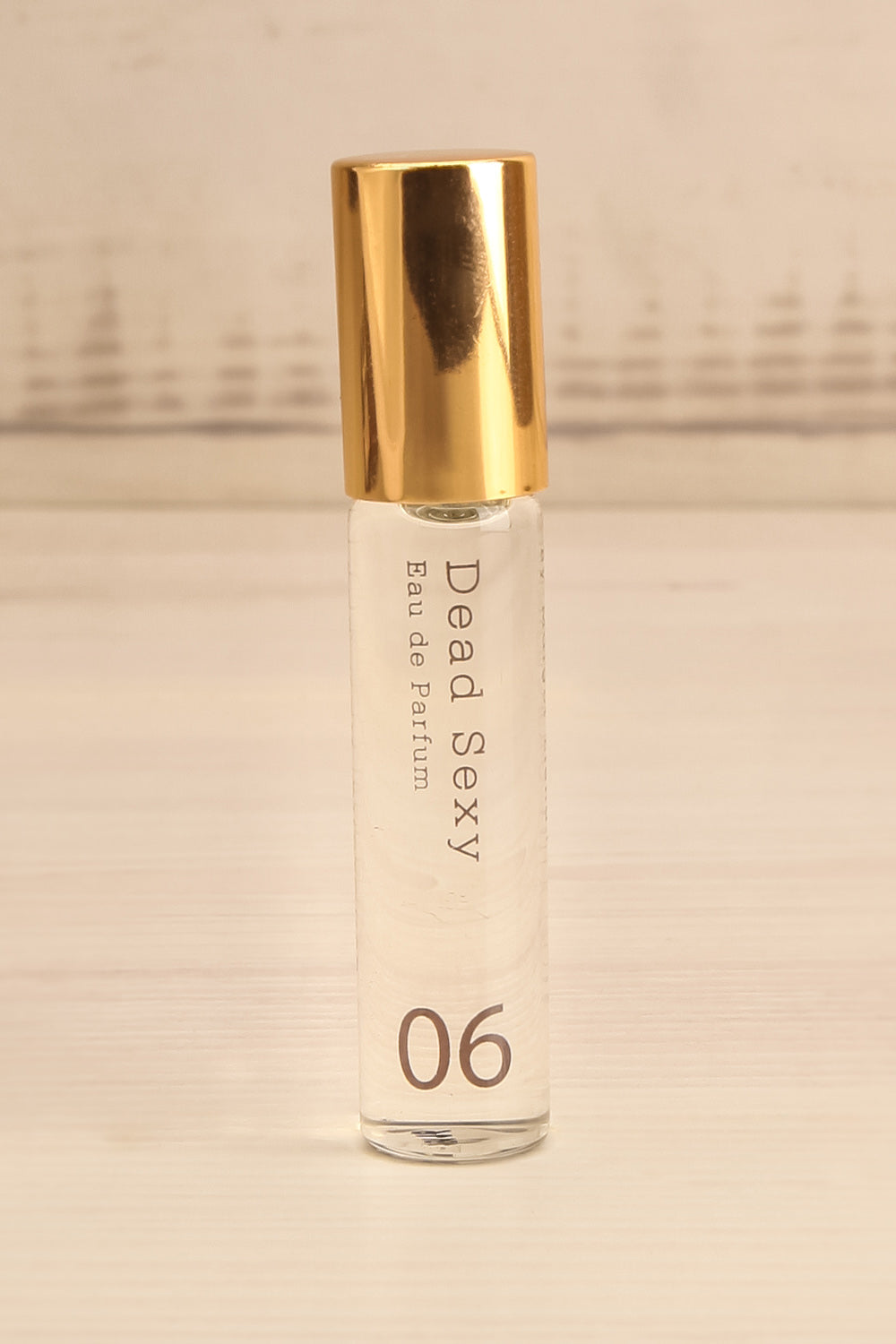 Dead Sexy Date Night Kit | La Petite Garçonne Chpt. 2 perfume close-up