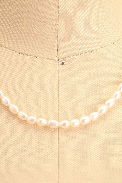 Delicatus White Pearl Necklace | Boutique 1861 close-up