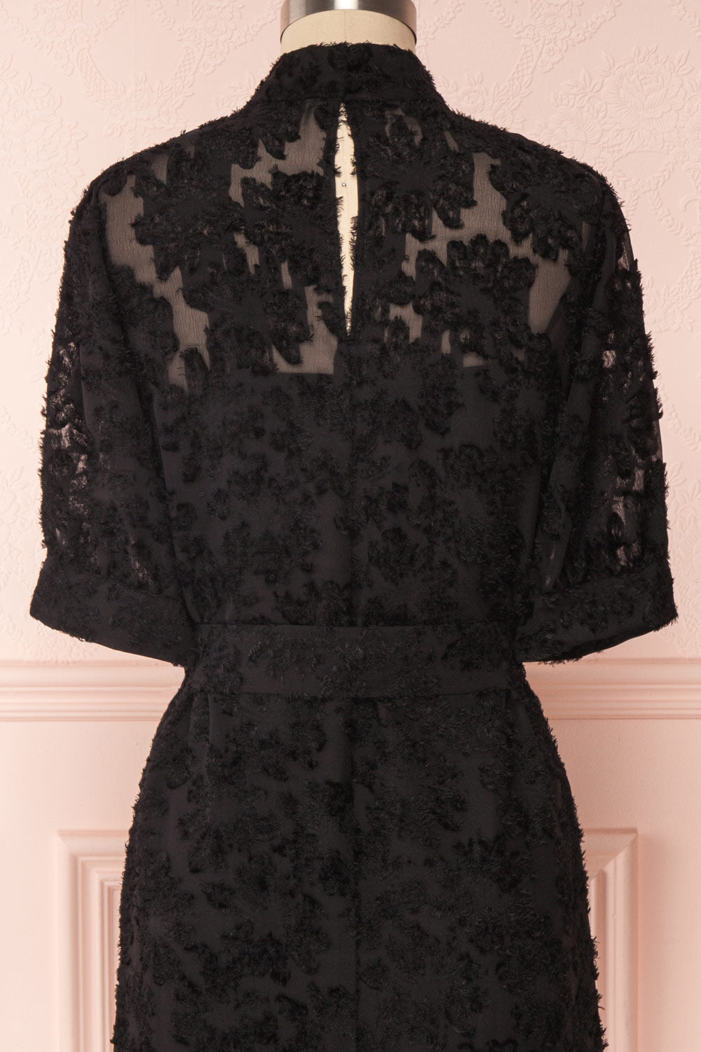 Delwyn Black Textured Pattern Cocktail Dress | BACK CLOSE UP | Boutique 1861