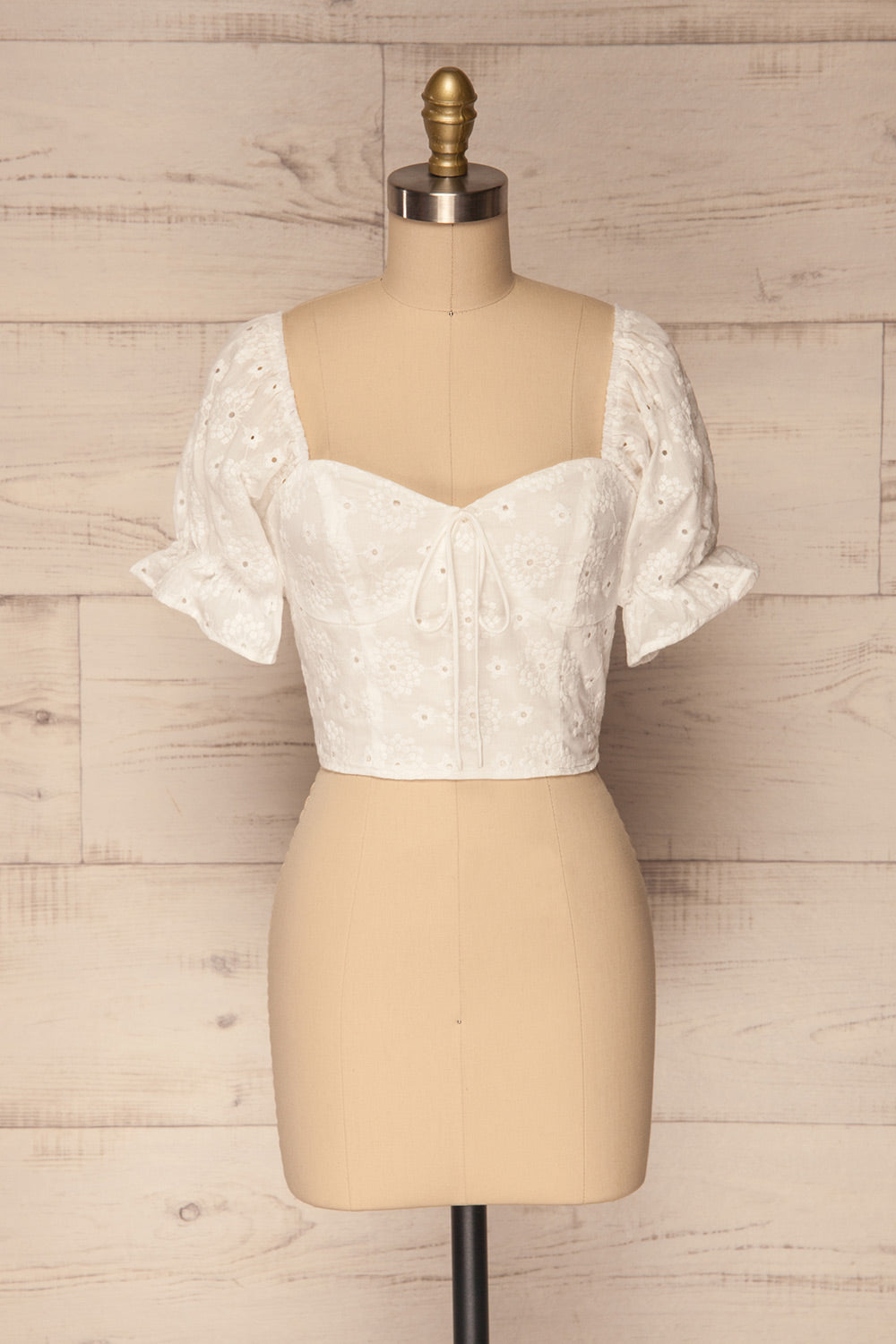 Dhamasi White Embroidered Crop Top | La Petite Garçonne