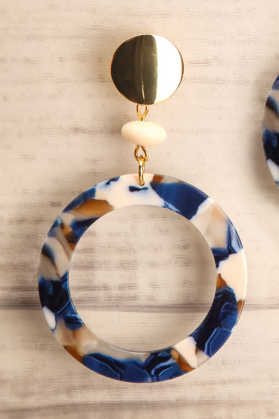 Didi Conn Blue Marbled Pendant Earrings close-up | La Petite Garçonne