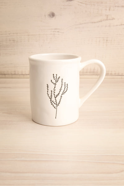 Dikkon Large White Mug w/ Plant | La Petite Garçonne Chpt. 2 1