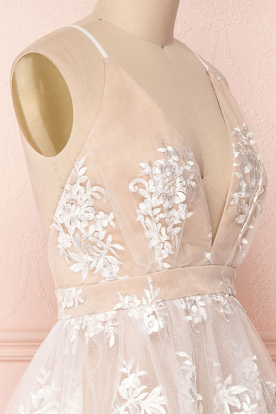 Dinora Ivory | Beige Short A-Line Floral Dress