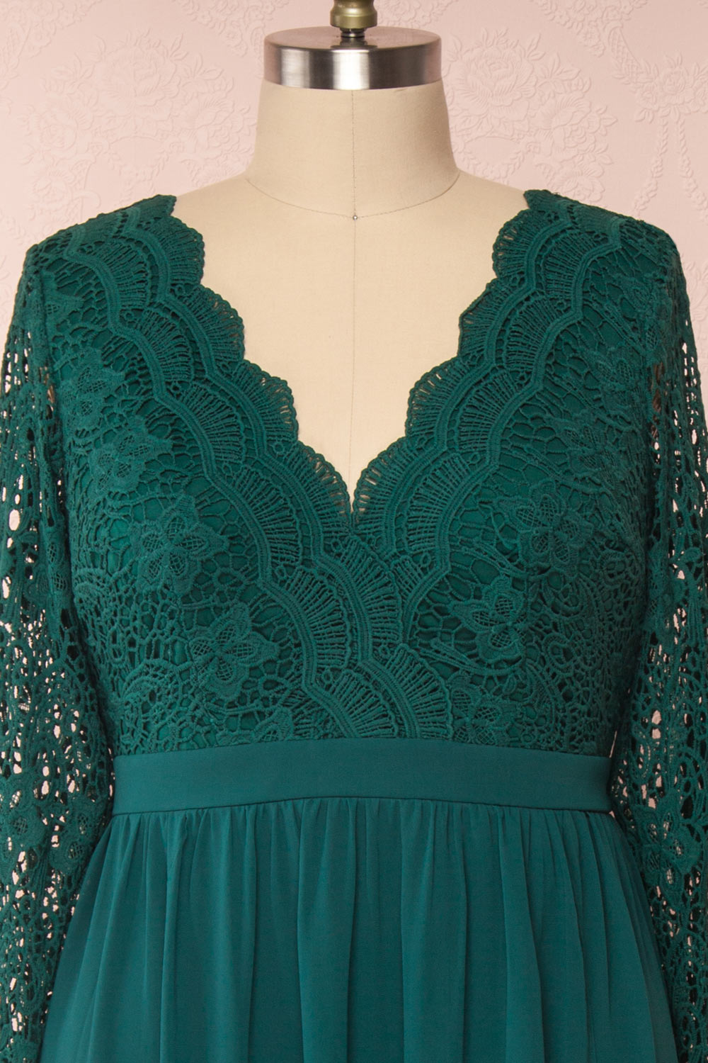 Dottina Emerald Green Lace & Chiffon Plus Size Gown front close up | Boutique 1861