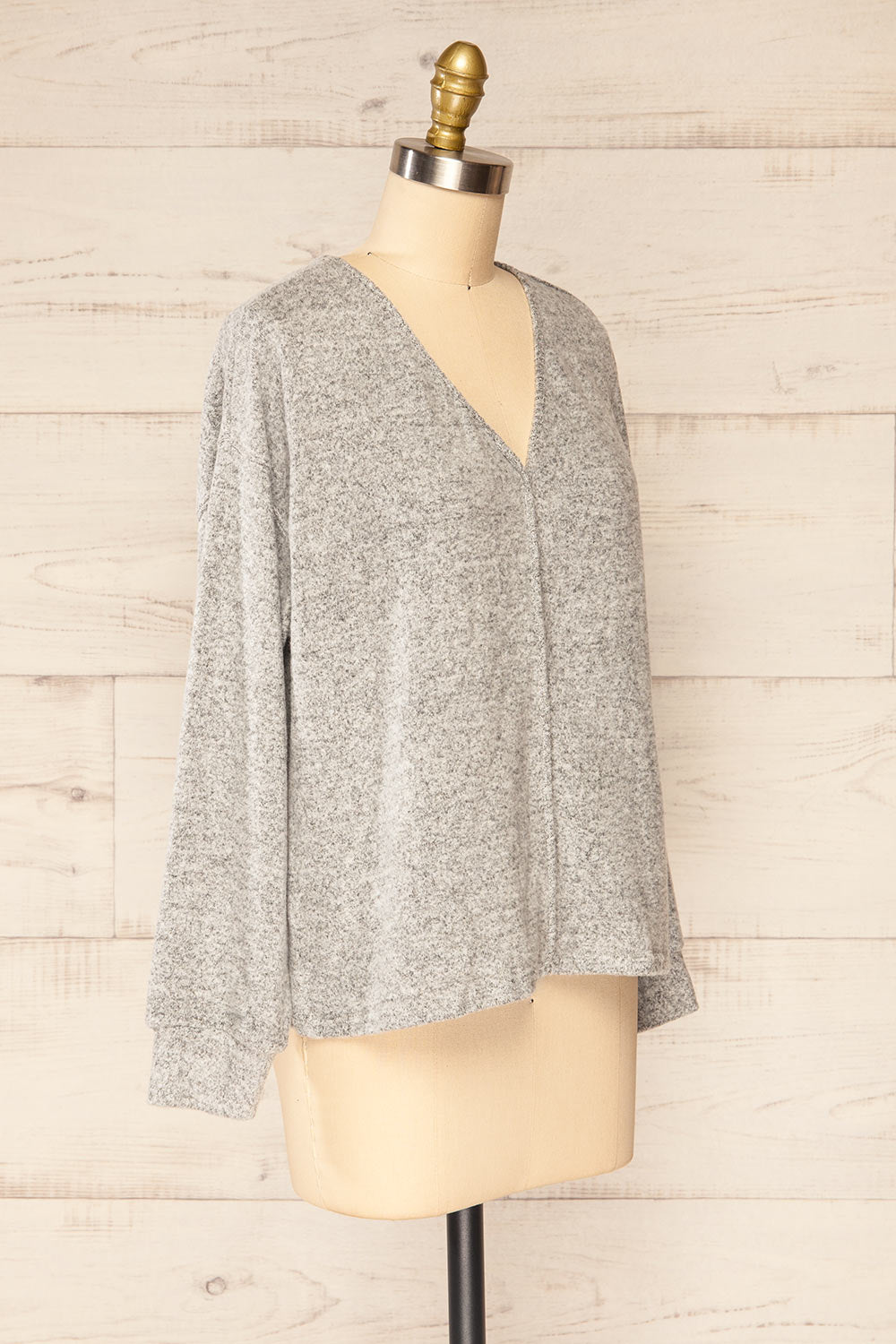 Dovedale Long Sleeve V-Neck Top | La petite garçonne side view