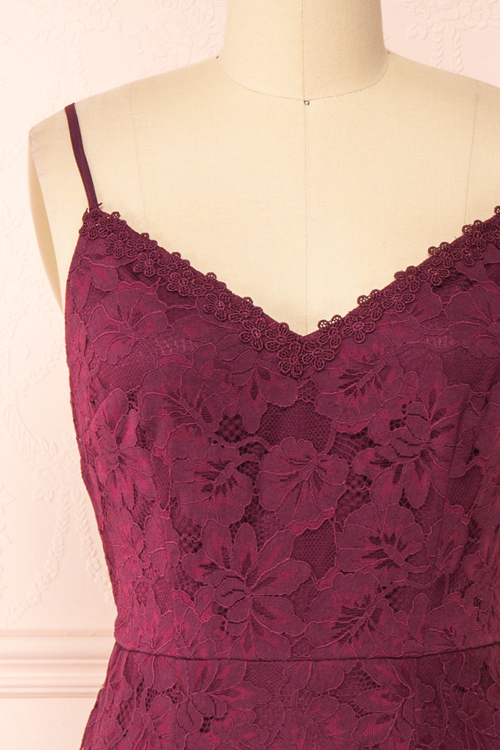 Dysis Burgundy Floral Lace Midi Dress | La petite garçonne front close-up