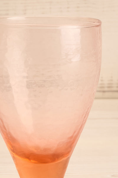 Echappe Pink Tinted Textured Glass | La petite garçonne top close-up