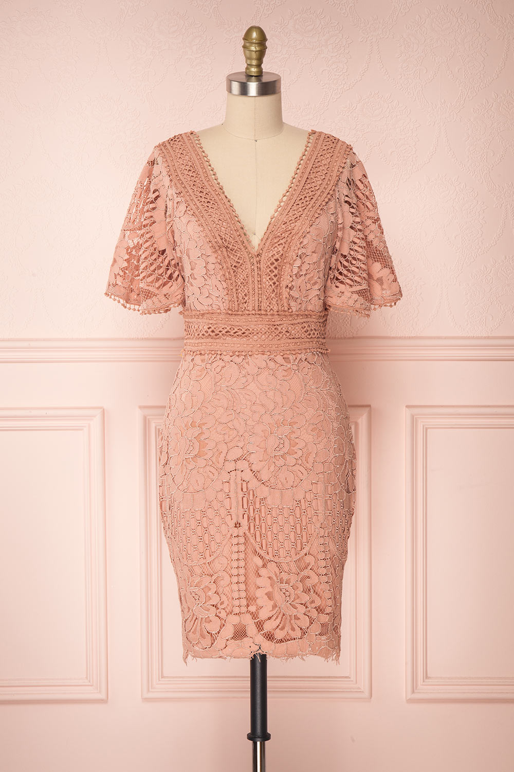 Edelaria Blush Pink Lace Fitted Cocktail Dress | Boutique 1861