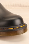Edimbourg Leather Black Chelsea Boots front close-up | La Petite Garçonne