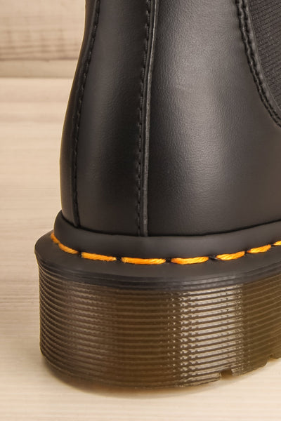 Edimbourg Vegan Black Chelsea Boots back close-up | La Petite Garçonne Chpt. 2