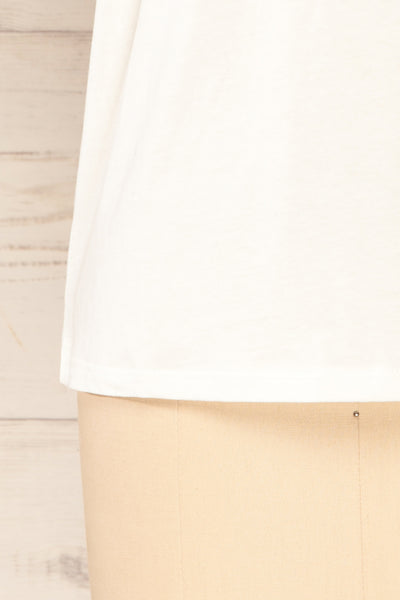 Egges White Short Sleeve Mock Neck T-Shirt | La petite garçonne bottom