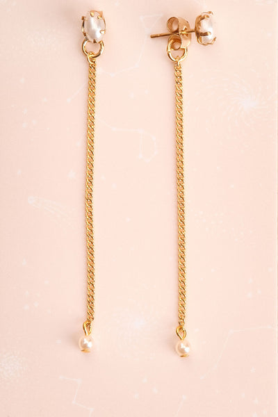 Eleanor Boardman Golden Chain & Pearl Pendant Earrings | Boutique 1861