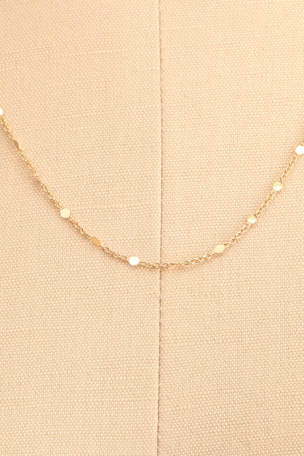 Elizabeth Blackwell Set of 2 Gold Necklaces | La petite garçonne chain close-up
