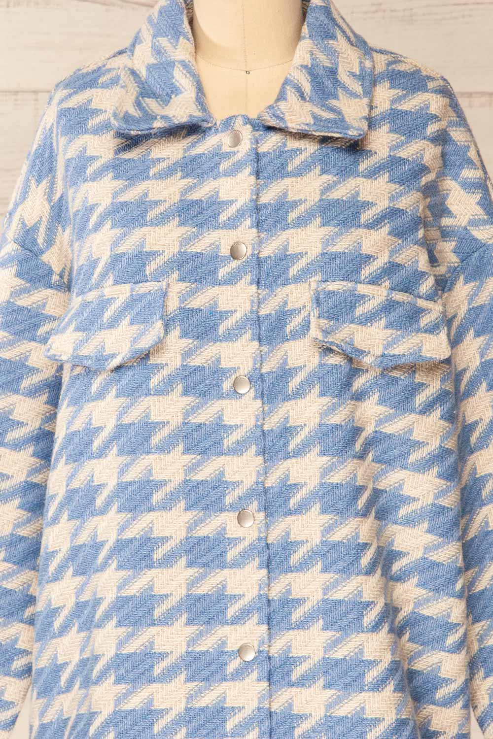 Erice Blue Houndstooth Shacket | La petite garçonne front close-up