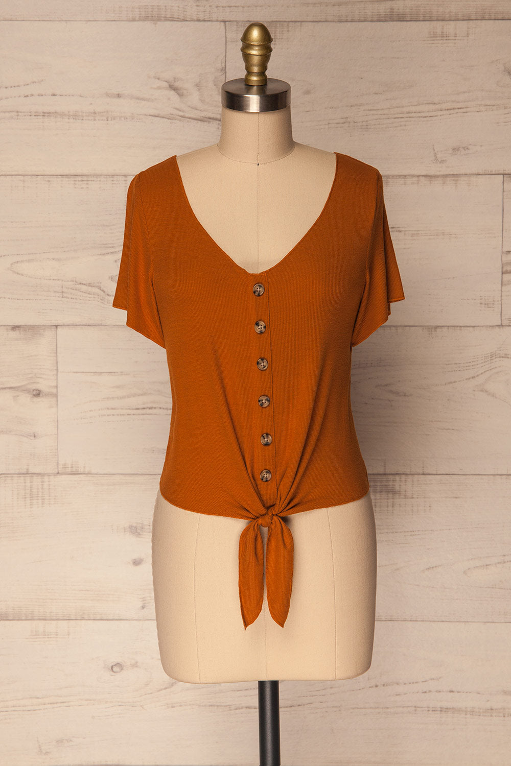 Erines Clay Ochre Ribbed T-Shirt w Tied Waist | La Petite Garçonne 1