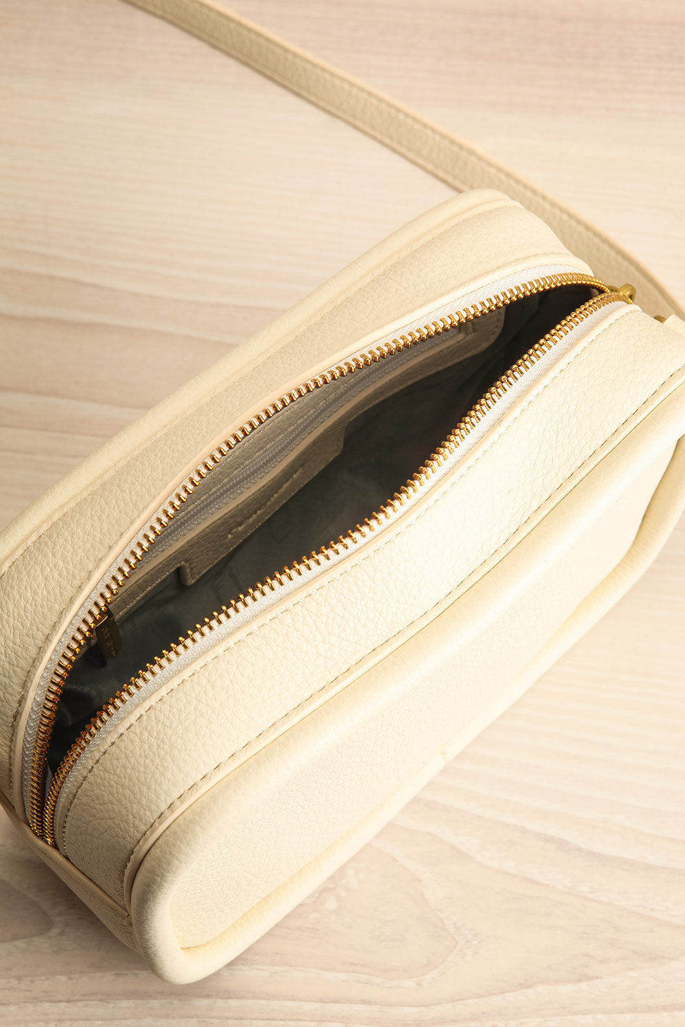 Eriqua Ivory Shoulder Bag w/ Removable Strap | La petite garçonne inside view