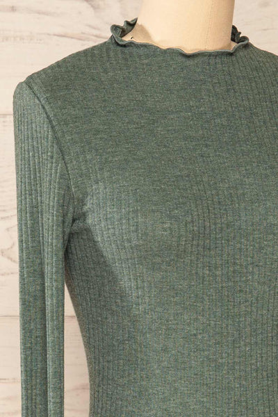Faaset Green Ribbed Top with Stand Collar | La petite garçonne side close-up
