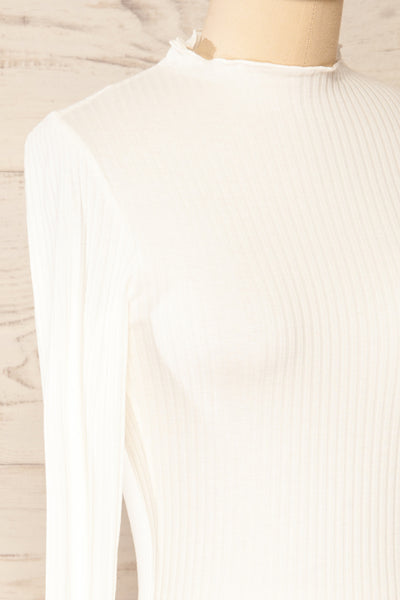 Faaset Ivory Ribbed Top with Stand Collar | La petite garçonne side close-up