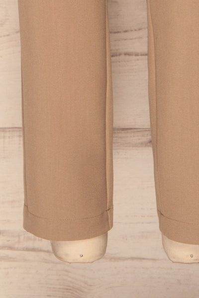 Falstad Taupe Pants | Pantalon Taupe | La Petite Garçonne bottom close-up