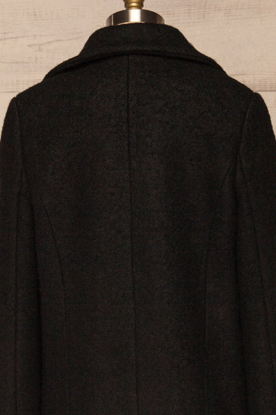 Fangdalen Black Wool Coat | Manteau Noir back close up | La Petite Garçonne