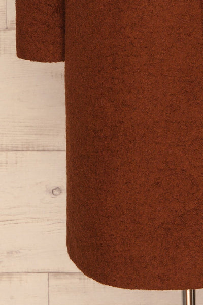 Fangdalen Cognac Brown Coat | Manteau Brun sleeve | La Petite Garçonne