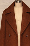 Fangdalen Cognac Brown Coat | Manteau Brun front close up | La Petite Garçonne