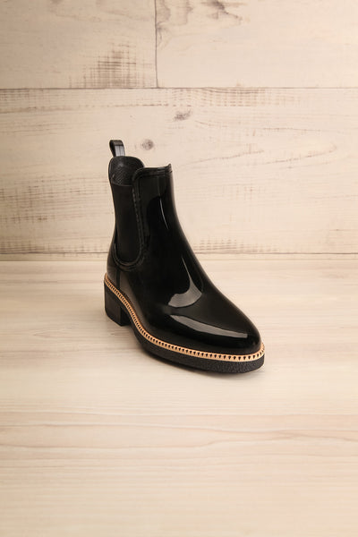 Farnorough Warm Black Boots | Bottes | La Petite Garçonne front view