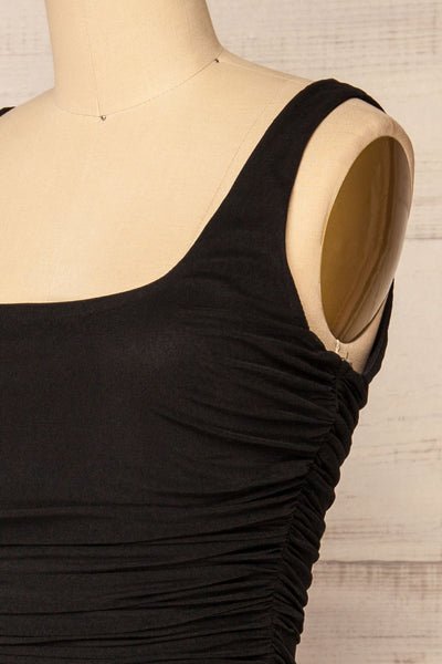 Fecho Black Fitted Ruched Midi Dress | La petite garçonne side close-up