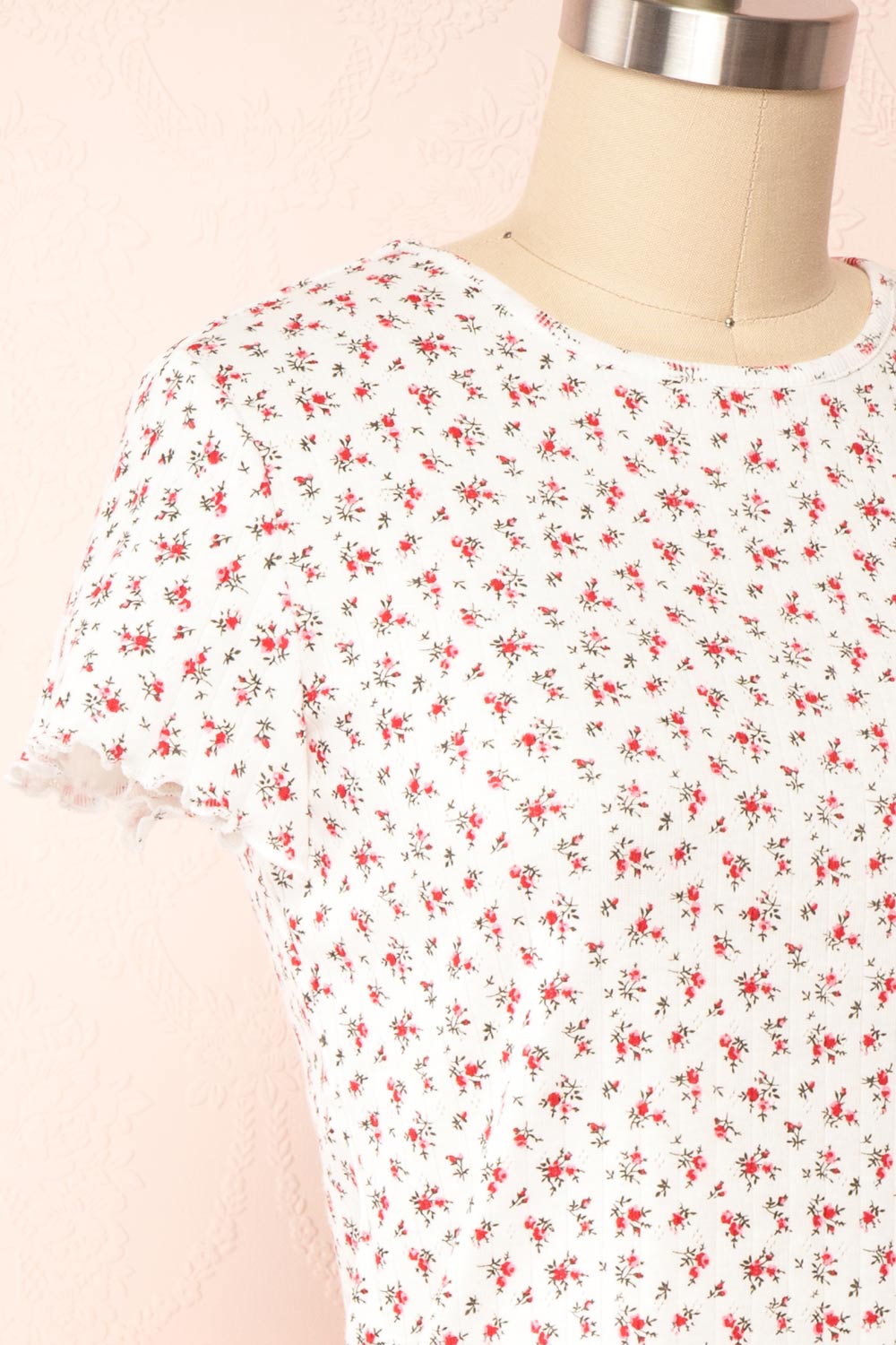 Fermaine Floral T-Shirt | Boutique 1861 side close up