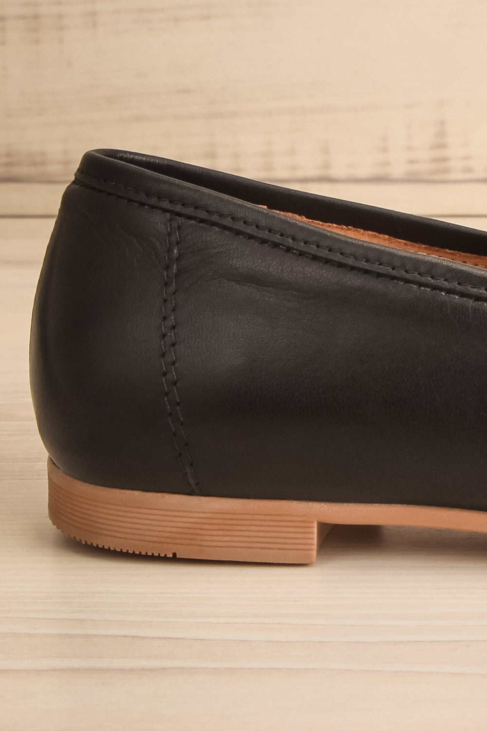 Fernn Black Leather Loafers | La petite garçonne front back close-up