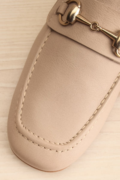 Fernn Taupe Leather Loafers | La petite garçonne flat close-up