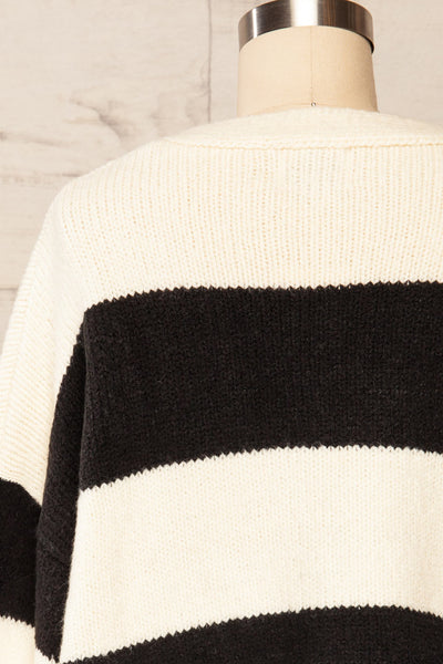 Fleurus Oversized Striped Cardigan w/ Buttons | La petite garçonneback close up