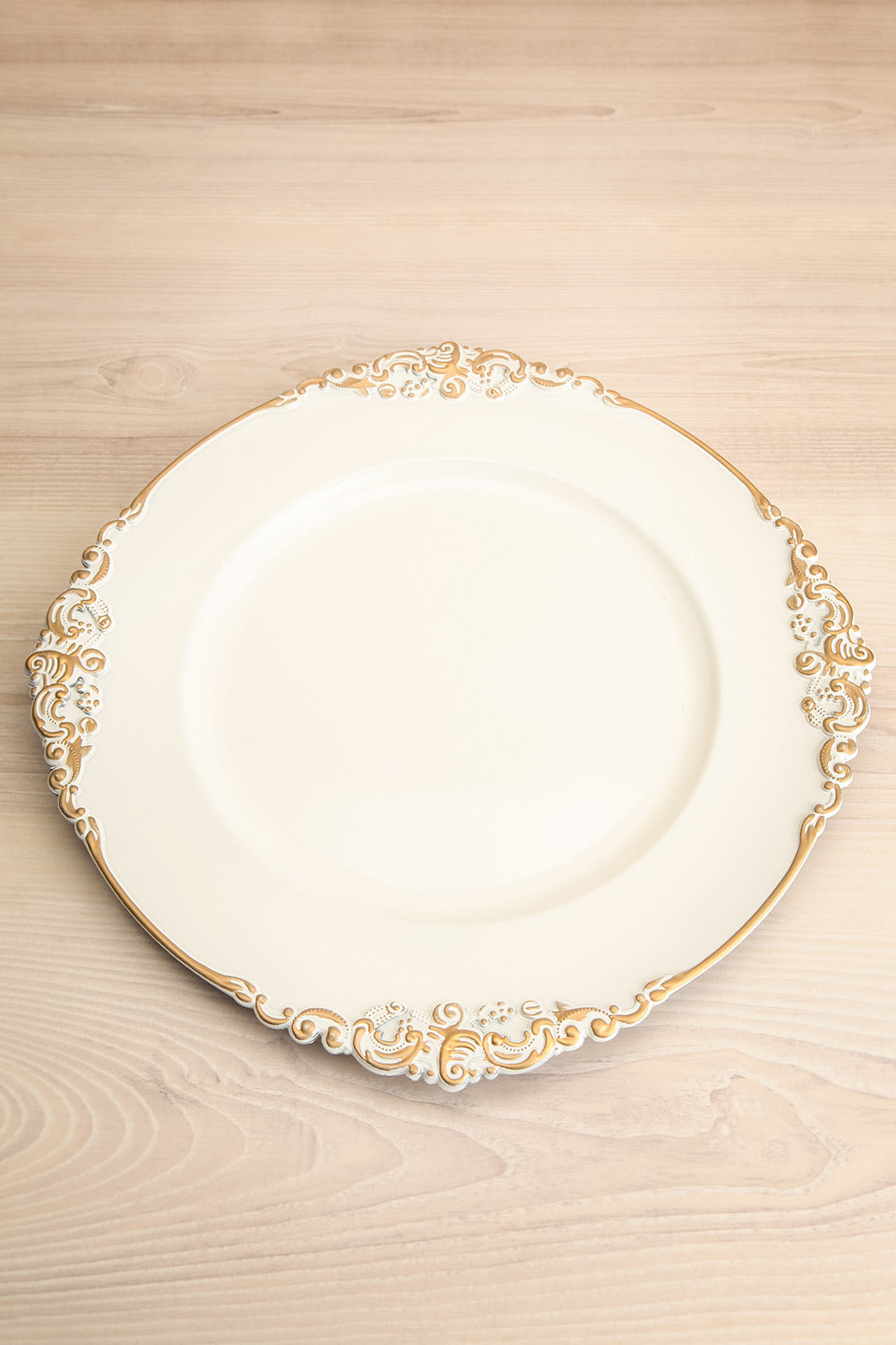 Foggia Ceramic Plate w/ Golden Details | Maison garçonne 